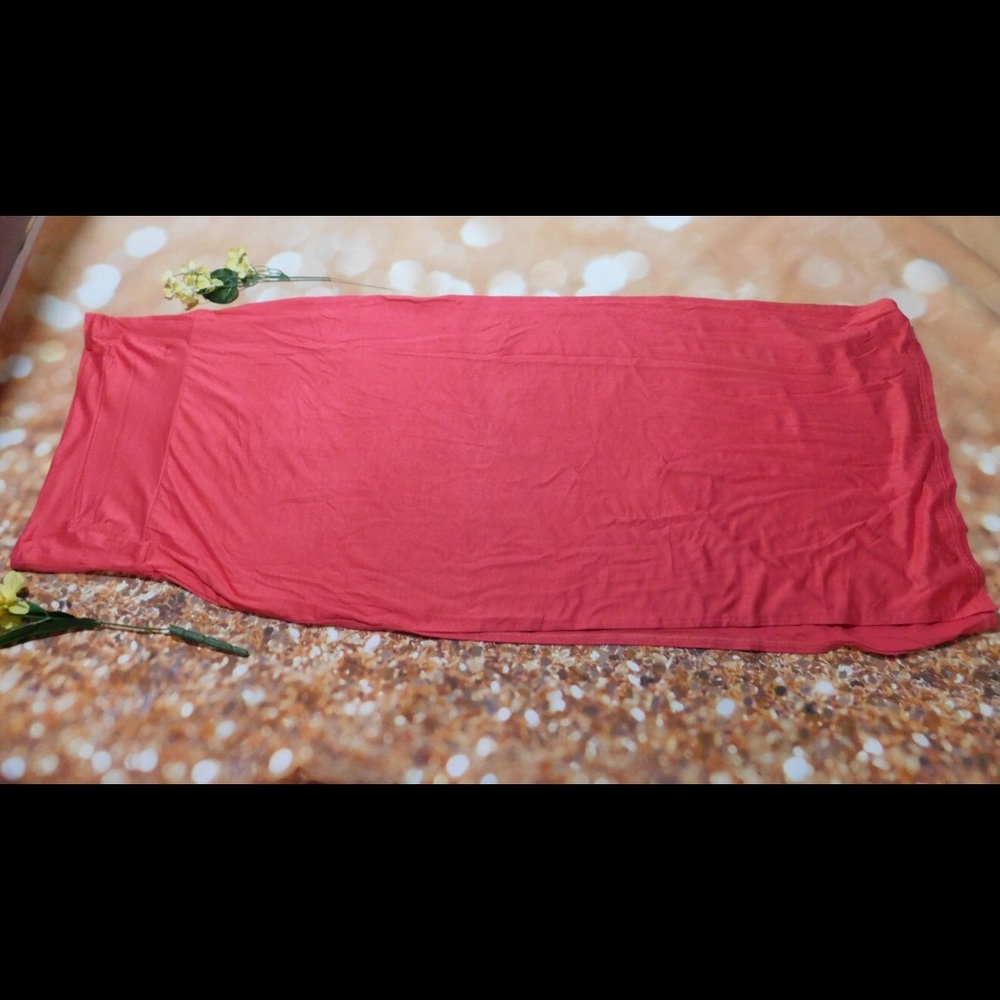 Cute Coral maxi skirt PRICE FIRM